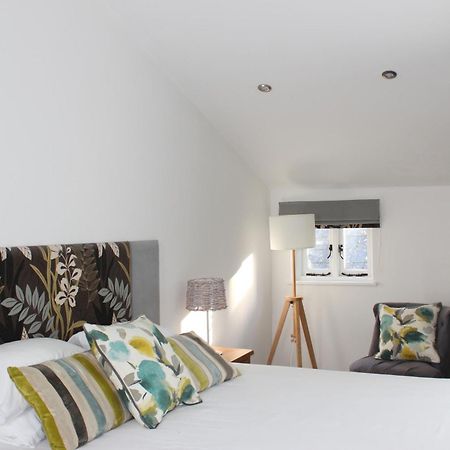 Merchants Rest Dartmouth Ngoại thất bức ảnh